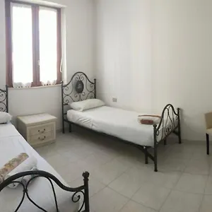 https://pm-15-guest-house.in-sardinia.net